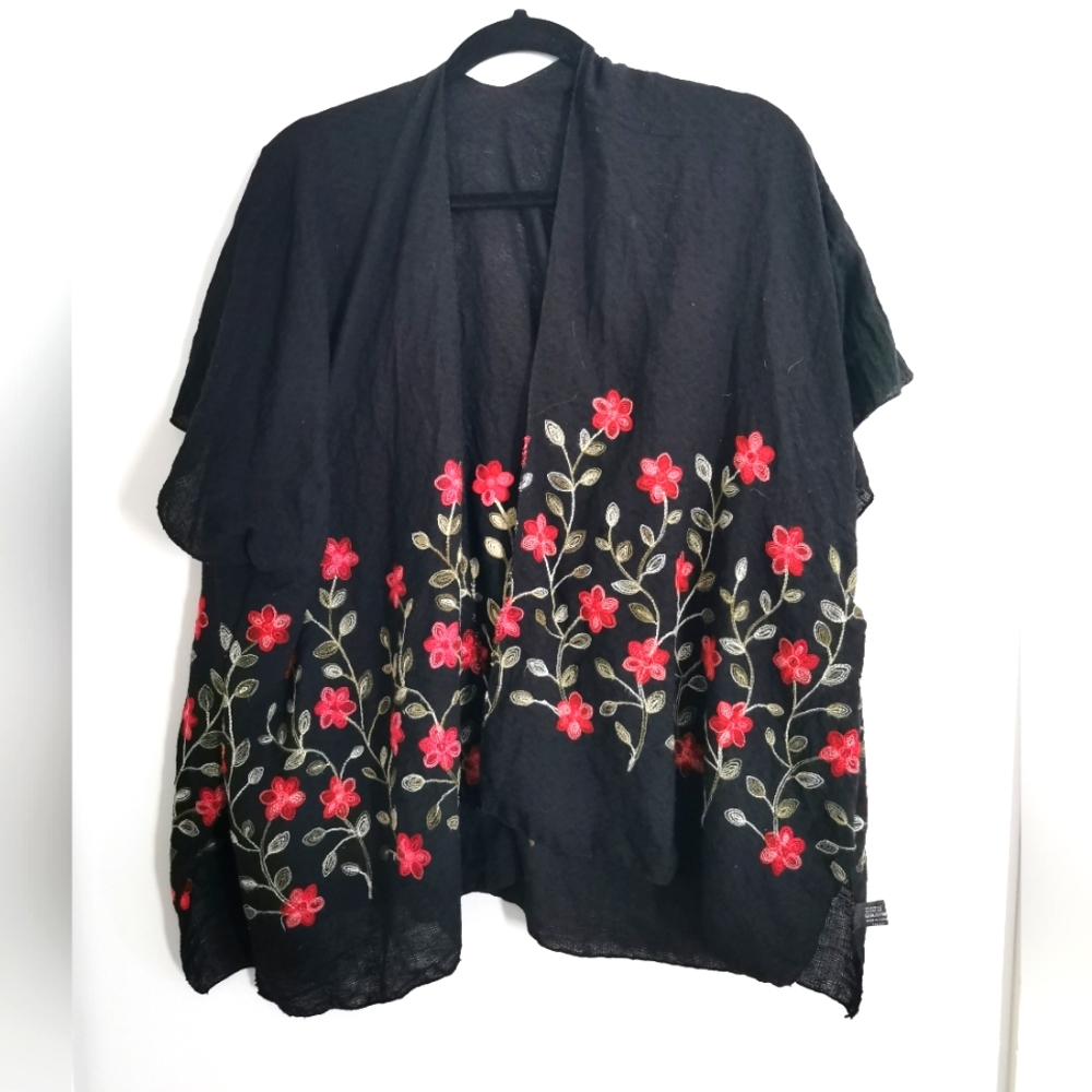 Floral Shall